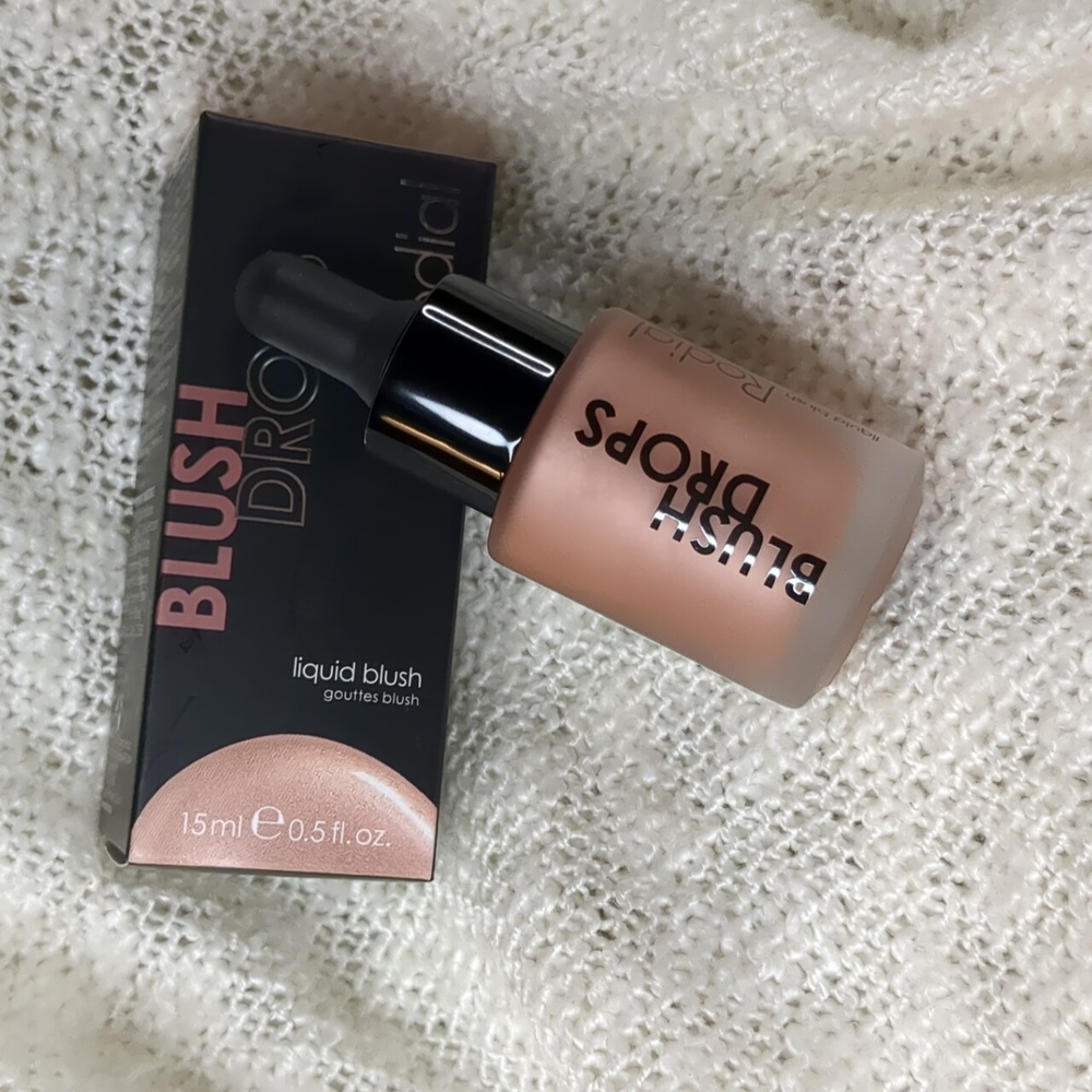Rodial Blush Drops in Sunset Kiss, 15ml/0.50fl oz - Picture 1 of 11